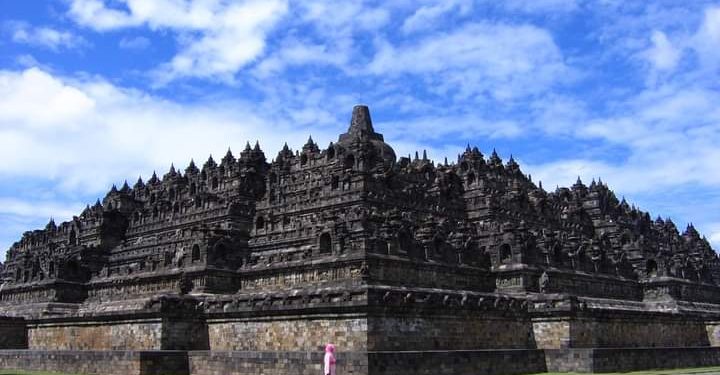 borobudur temple tour