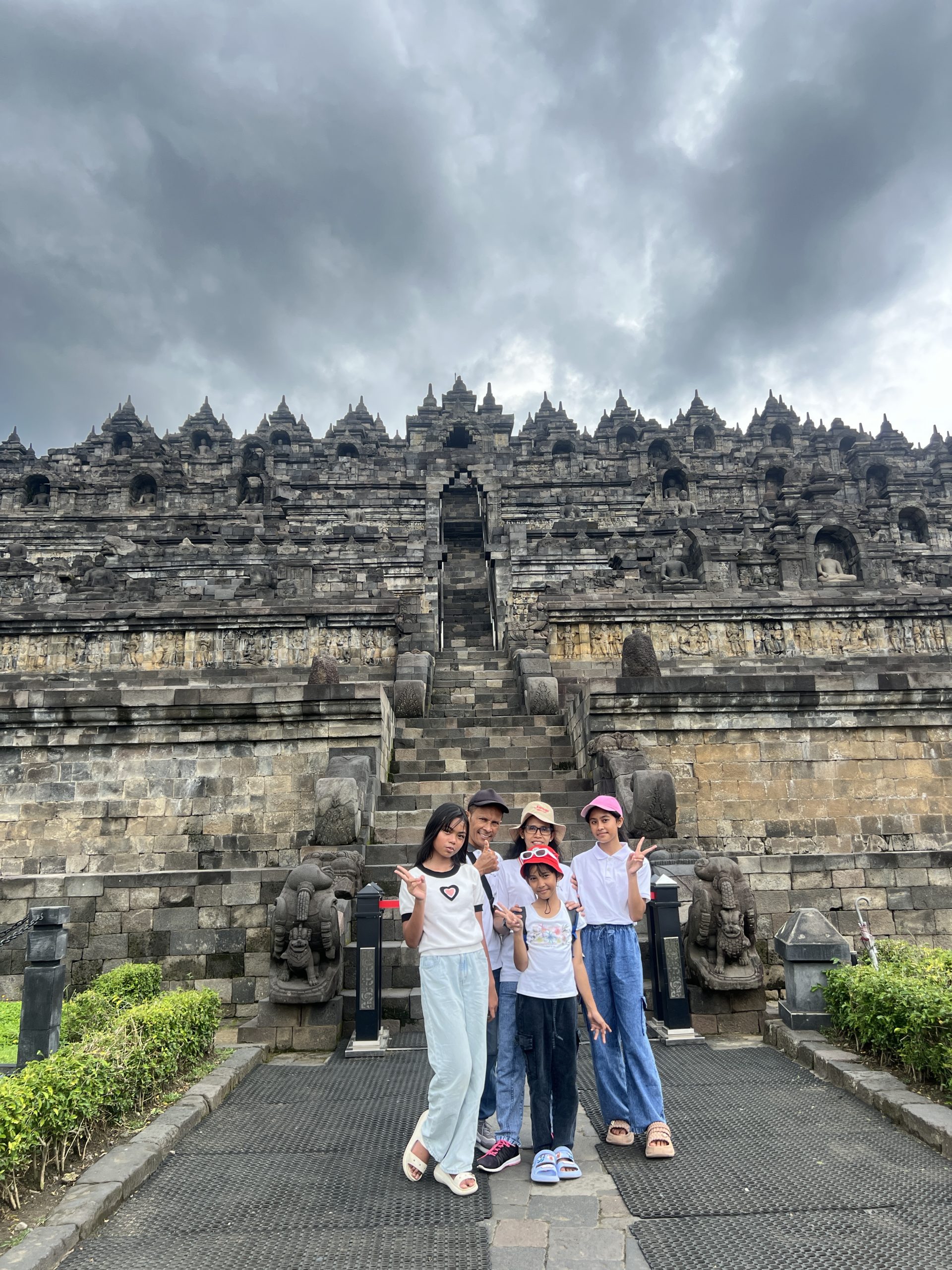 foto candi borobudur